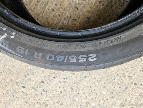 255/40R19 96W RFT ContiSportContact 5  CONTINENTAL - 17