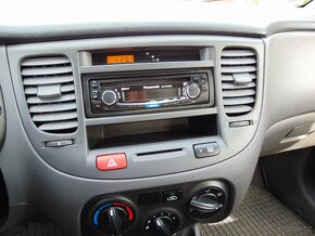 KIA RIO 1.4 COMBI,PŮVOD ČR,2.MAJITEL - 17