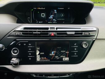 Citroën Grand C4 Picasso 2.0HDi KAM 7MÍST SERVISKA 1MAJITEL - 17