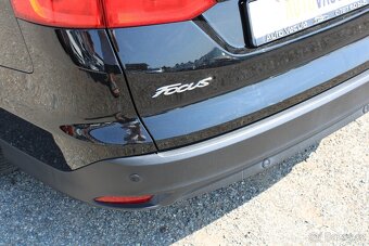 Ford Focus, 2,0TDCi 110KW, SERVISKA, DIG.KLIMA, r.v. 2017 - 17