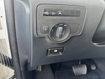 Mercedes Vito 119CDI L 4x4 140kW 8 míst  ČR  prosinec 2015 - 17