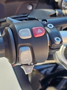 BMW F 800 GT, kufr, laděný výfuk GPR - 17