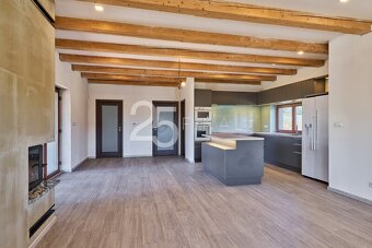 Prodej novostavby RD o dispozici 5+kk s garáží a se zahradou - 17