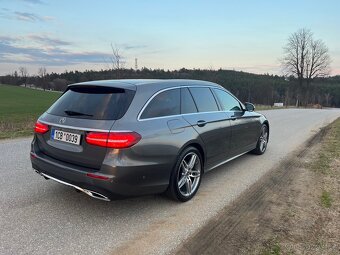 Mercedes-Benz E 220d AMG packet - 17