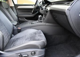 Volkswagen Passat 2.0BiTDi 176kW 4M DSG - 17