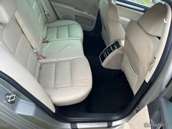 Škoda Superb 2 Elegance Plus 2.0 TDi 125kW DSG xenon - 17