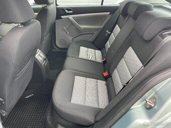 Škoda Octavia II 1.2 TSI 77kW Ambiente - 17