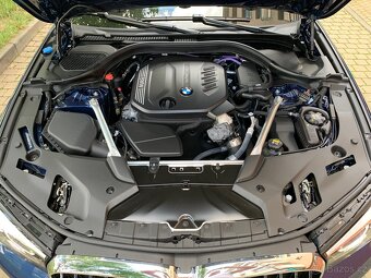 Bmw 520d xDrive Touring 15tkm Sport 2022 DPH TOP - 17