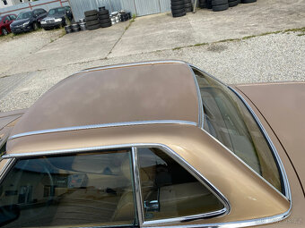 Mercedes-Benz SL 380 R107 - 17