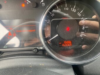 Peugeot 5008 1,6 115kw benzin - 17