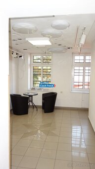 Pronájem komerčního prostoru 350 m2, ev.č. 02680 - 17
