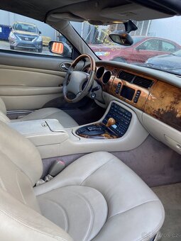 Jaguar XKR kabriolet 2002 - 17
