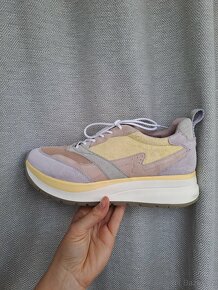 Dámské kožené tenisky Tamaris, vel. 38 - 17