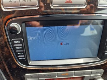 Ford mondeo mk4 2010 - 17