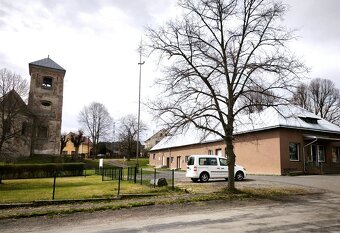 Prodej zahrady s obytnou buňkou - 17