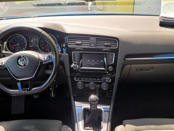 Volkswagen Golf, 1,4 TSI Highline SERV.KNÍŽKA - 17