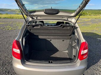 Škoda Fabia 1.2 HTP 44 kw r.v. 2009   98 000 km - 17