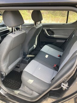 Skoda Fabia 2 1,4 16V, 63 kw r.2010 - 17