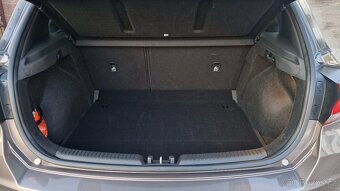 Hyundai i30 1,5 GDi 117kW Edícia 30, 12700km - 17
