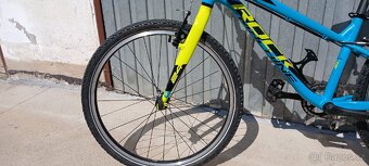 Rock Machine Thunder 24" - 17
