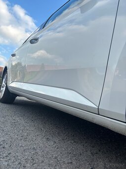 ŠKODA SUPERB 3 KOMBI 2.0 TDI 110 KW STYLE - 17