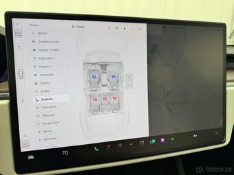 Tesla Model S, 500kw USA bily interiér - 17