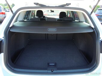 Volkswagen Golf Variant, 1.4TSi MULTI FUEL - SERVIS - 17