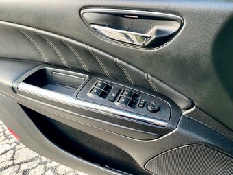 Lancia Delta 1.4 Turbo Oro - 17