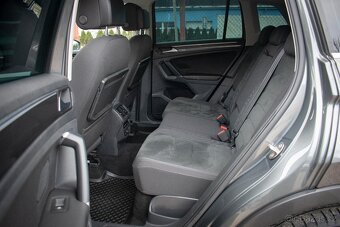 VW Tiguan R-line 2.0TDi 140kw DSG 4x4 Keyless Virtual ACC - 17