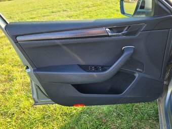 Škoda Superb Facelift 2.0 tdi 110kw 7dsg, MATRIX, TAŽNÉ... - 17