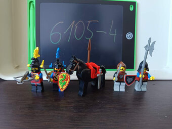 LEGO Castle 6105 Medieval Knights - 17