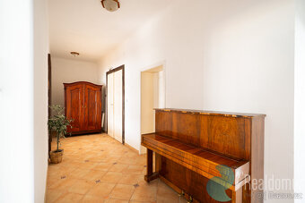 Prodej, rodinný dům, komerční prostory, Trhové Sviny, okr. Č - 17