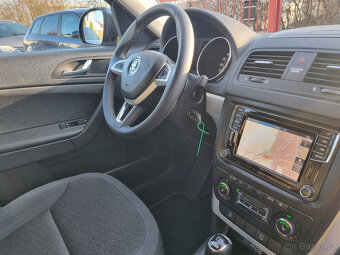 Škoda Yeti 2.0 TDI DSG 4x4 Edition, NAVI, TAŽNÉ, SERVIS - 17
