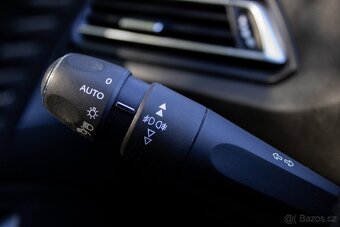 Peugeot 308 1.2 PureTech S&S 130 Allure - 17