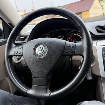 Volkswagen Passat B6 • 2.0 TDI 103 kW • DSG • Xenony • 2009  - 17