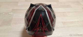 2x Helma Cyber s kšiltem NEPOUŽITÁ - 17