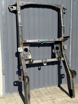 Rám - Rámy na Navara D22 / D40 / Hilux / L200 - 17