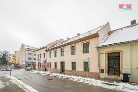 Prodej nájemního domu, 385 m², Kladno, ul. plk. Stříbrného - 17