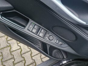 PRODÁM BMW X5 xDrive30d - 17
