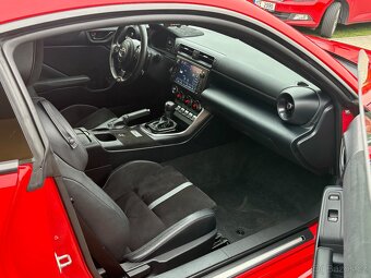TOYOTA GR86 - 17