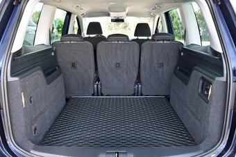 Volkswagen Sharan 2.0 TDi MATCH,EL.DVEŘE,VÝHŘEV,DKLIMA,TAŽNÉ - 17