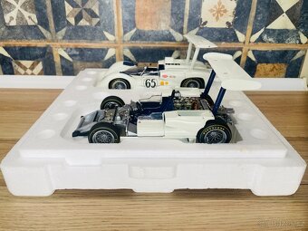 Chaparral 2E Set Exoto 1:18 - 17