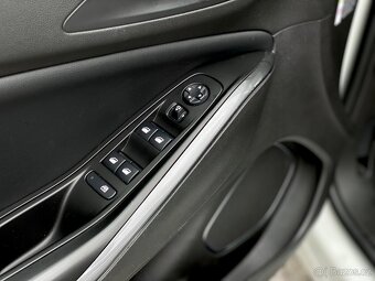 Opel Grandland X 2019 TOP STAV - 17