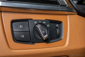 BMW 328i F30 Luxury Line - 17