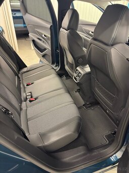 Peugeot 3008 ALLURE 1.2 PureTech 130 S&S EAT8 - 17