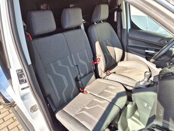 Ford Transit Connect 1,6TDCi Klima 3 místa odpočt --DPH-- - 17