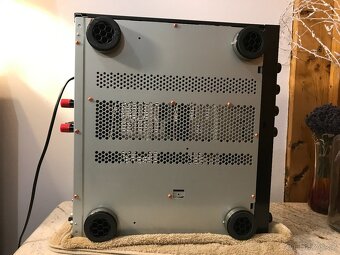Pioneer A-676 Top stav - 17