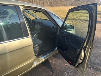 Ford Galaxy 2.0 TDCi - 17
