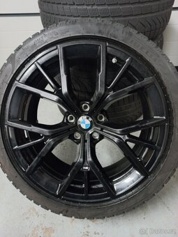 BMW 5 G30 zimní M845 dvourozměr 245 40 19 a 275 35 19 6mm - 17