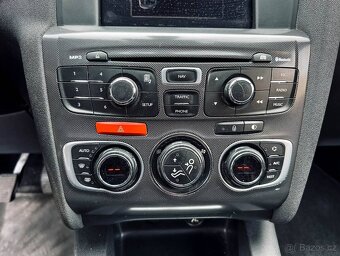 Citroën C4 1.6 HDi 110k Exclusive - 17